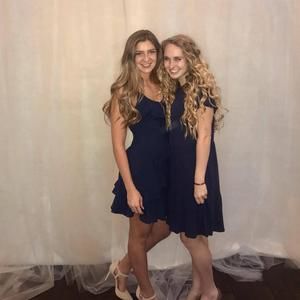 Meet your Posher, Avery